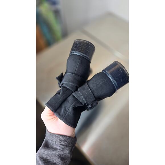 STUART WEITZMAN Women's Ankle Booties Buckle Detail Zip Up Black Size 9.5 - Picture 2 of 10